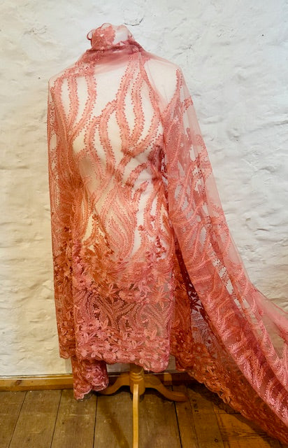 Border Lace